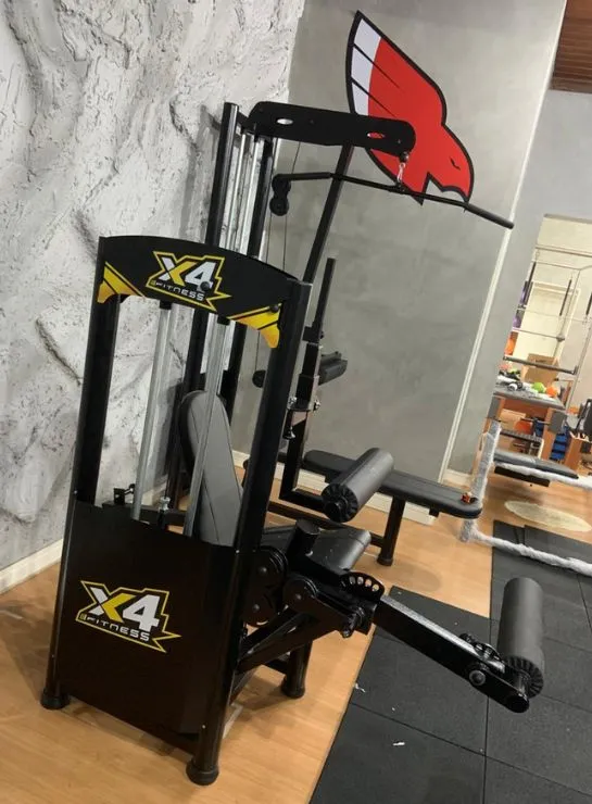 cadeira-flexora-x4-fitness-aparelho-para-pernas